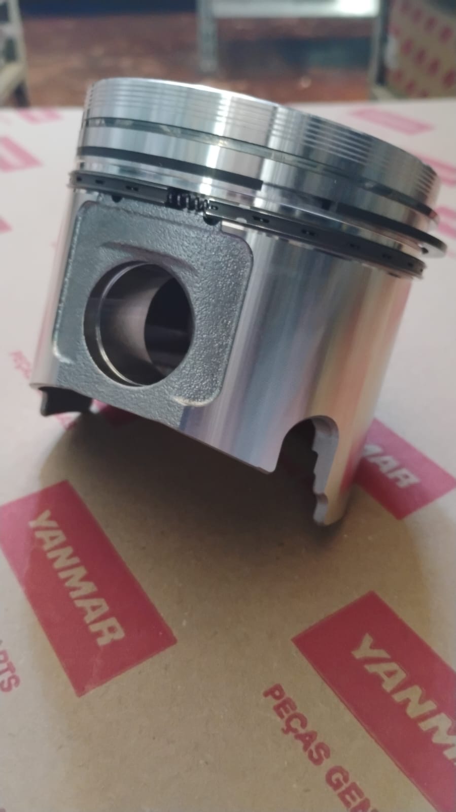 PISTAO C/ ANEIS  DO MOTOR DIESEL