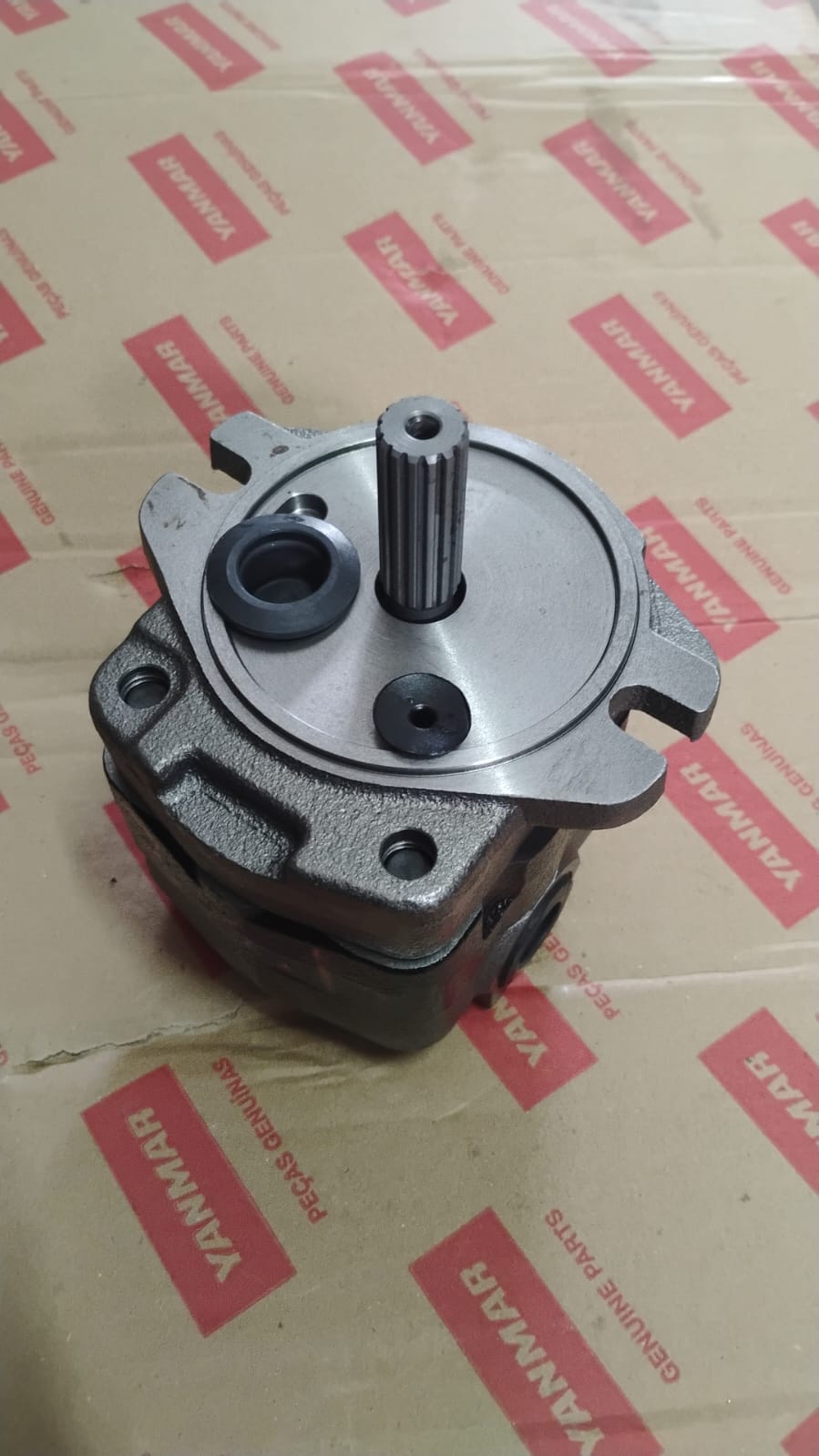 BOMBA HIDRAULICA SECUNDARIA FERRO